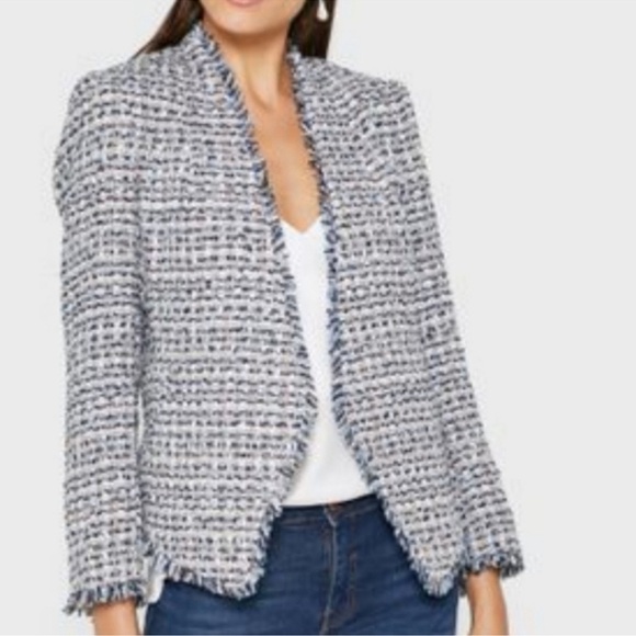 BR Blue and White Tweed Blazer - Picture 14 of 14